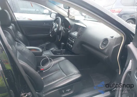 2010 Nissan Maxima 3.5 Sv from USA, damaged, VIN 1N4AA5AP1AC872624